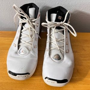 832816-122 Jordan 17 Retro Copper (2016) Size 10